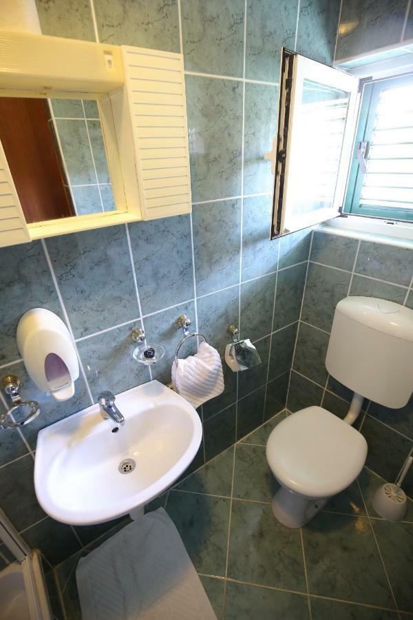 Apartment And Rooms Roko Zaglav Exterior foto